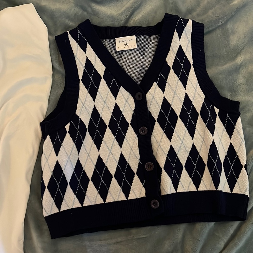 size small woman’s vest